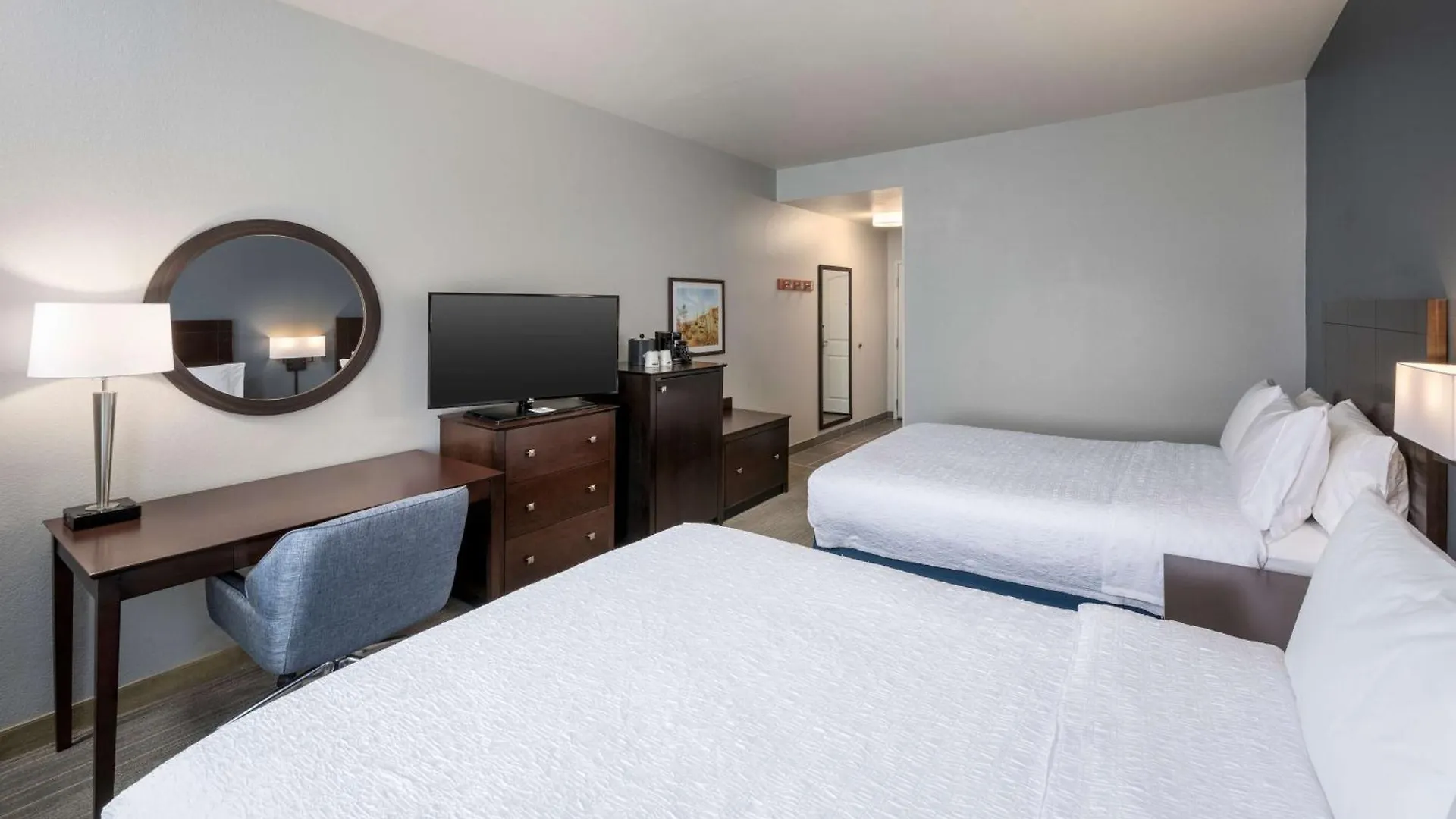 Hampton Inn & Suites Phoenix North/Happy Valley Hotel