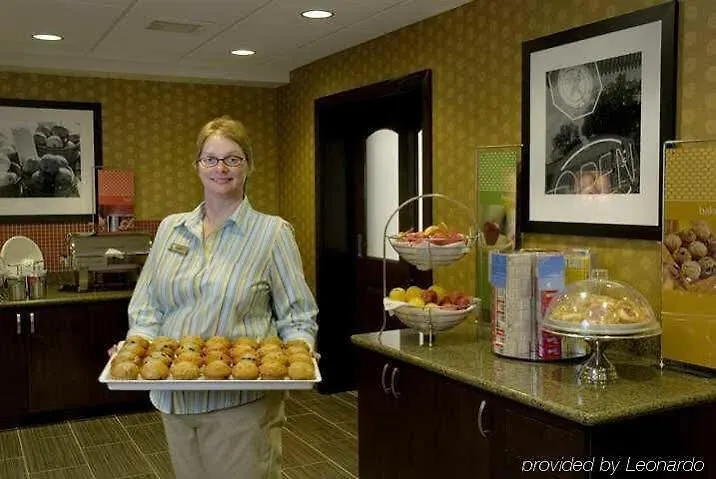 Hampton Inn & Suites Phoenix North/Happy Valley Hotel