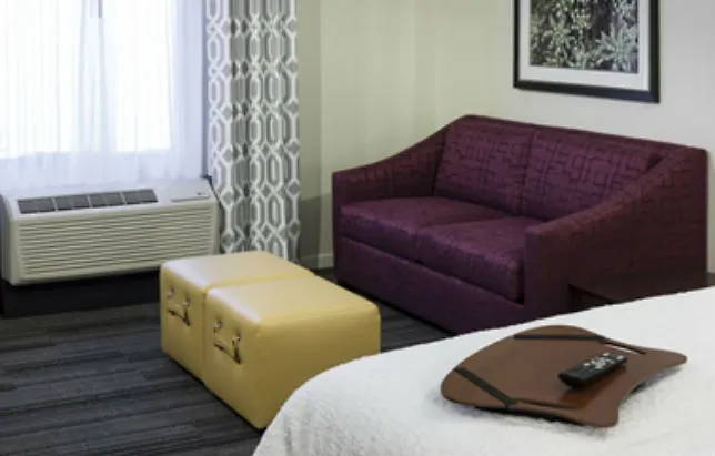 Hampton Inn & Suites Phoenix North/Happy Valley 3*,