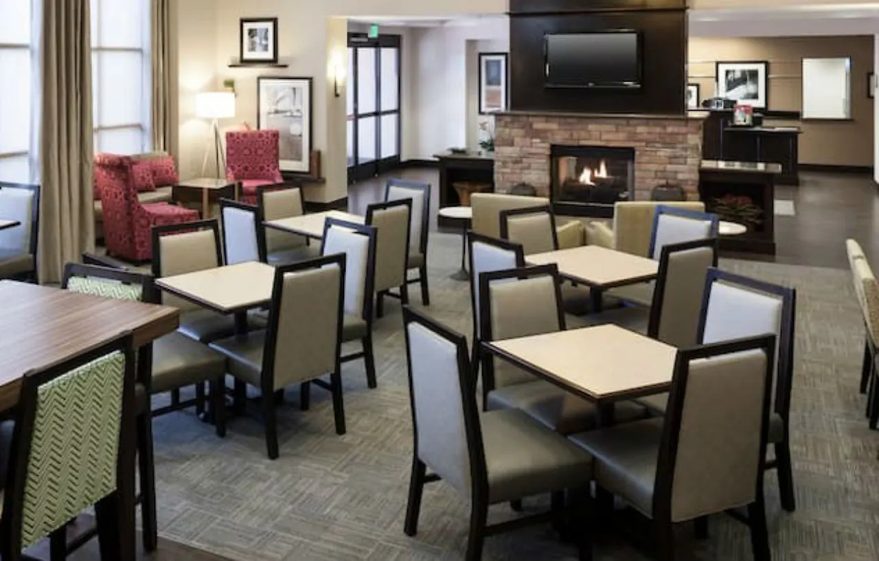 Hampton Inn & Suites Phoenix North/Happy Valley Hotel