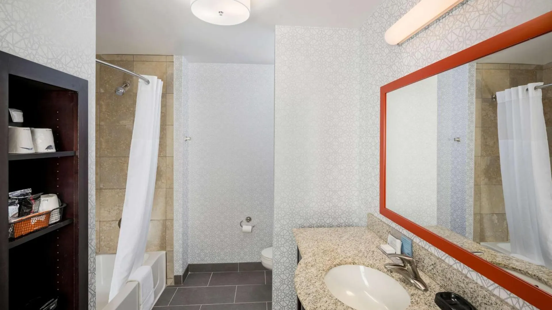 Hampton Inn & Suites Phoenix North/Happy Valley 3*,  United States