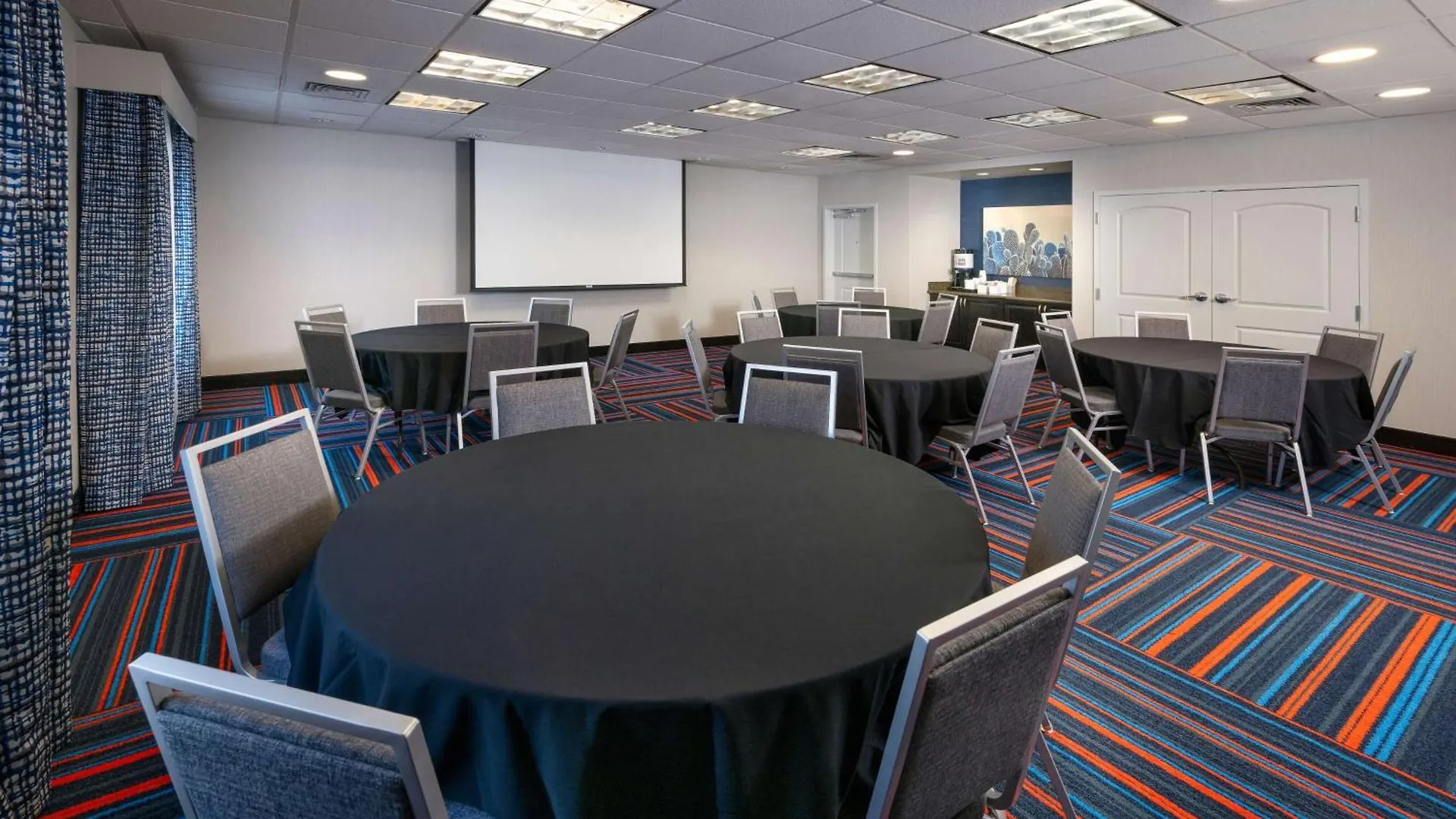 Hampton Inn & Suites Phoenix North/Happy Valley