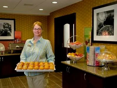 Hampton Inn & Suites Phoenix North/Happy Valley Hotel
